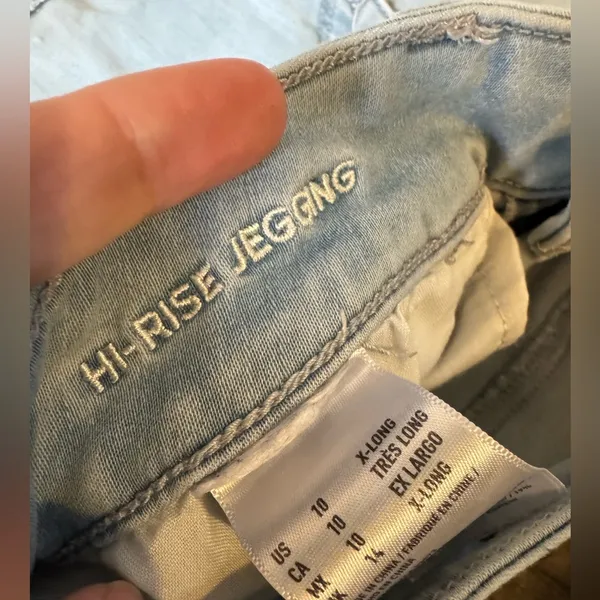 American Eagle Women’s Distressed Hi Rise Jegging Jean- Size 10 - Image 2