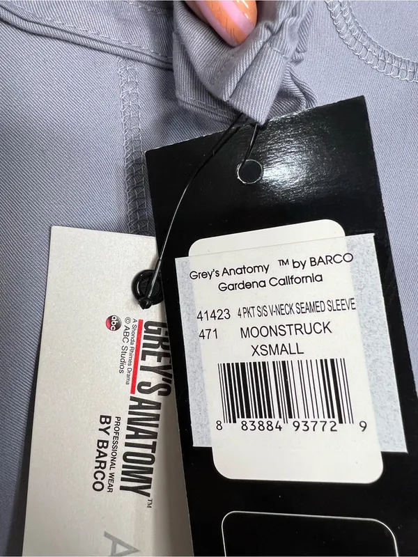 Gray’s Anatomy Scrub Top 4 Pocket S/S V-Neck in Moonstruck Sz XS NWT - Image 4