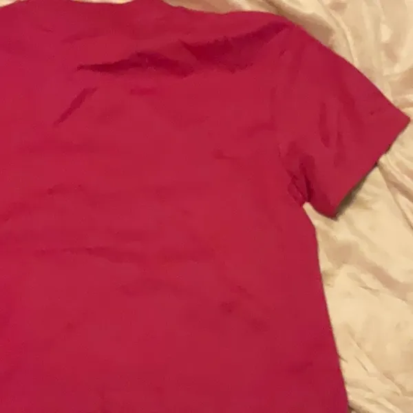 Guess Women's Active Short Sleeve Oversized Logo Cropped T-Shirt Pink Small NWT - Image 10