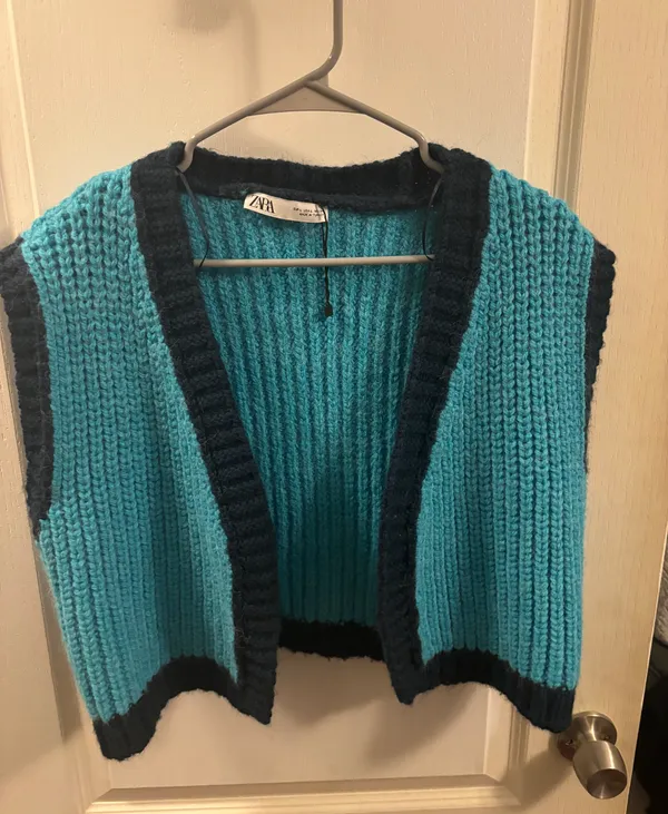 Zara Sweater Vest - Image 2
