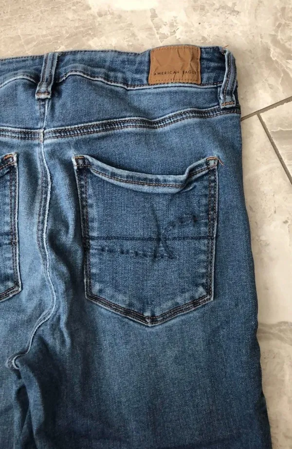 American Eagle Jeans - Image 9