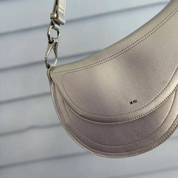Ashlie Crossbody Bag - Image 5