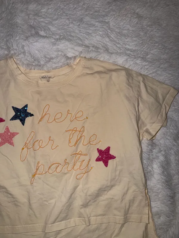 Peach Love Graphic Tee “here for the party” with Star Size Large - Image 2