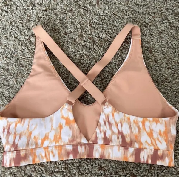 offline shine sports bra and high waisted crossover leggings set - Image 2