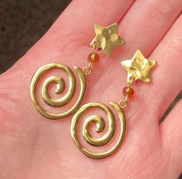 Handmade retro vintage boho funky grunge style fully stainless steel star & swirl dangle earrings☀️🌀 - Image 2