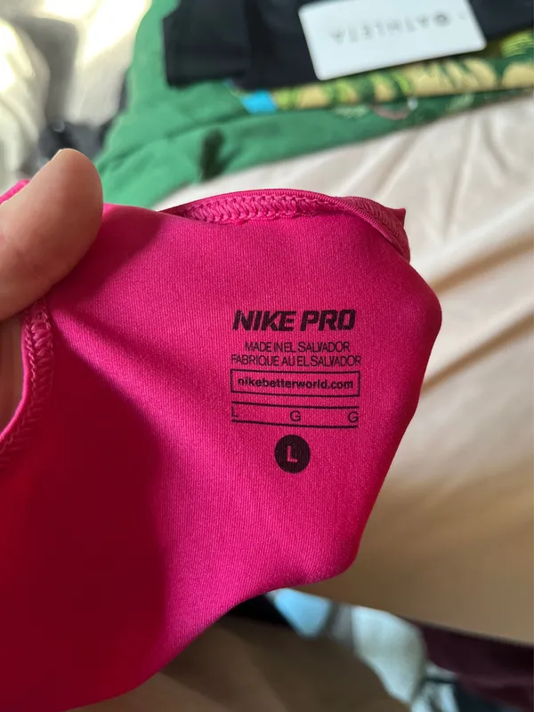 Nike Women’s Tank Dri-Fit - Image 3
