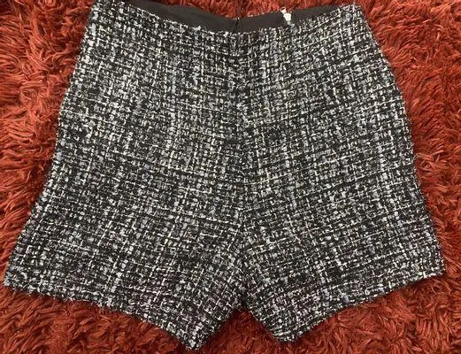 super High Waisted Double Zipper Tweed Shorts - Image 4