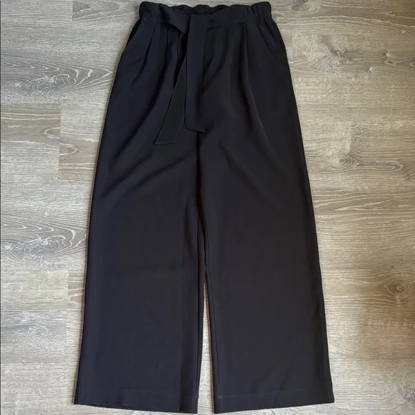 Lululemon Noir Pant *Woven Black 8 - Image 2