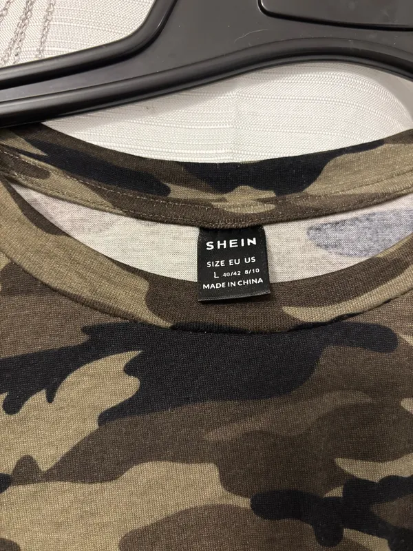 Army top Green Size L - Image 2