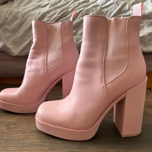 Steve Madden Pink Leather Triple platform Boots - Image 7