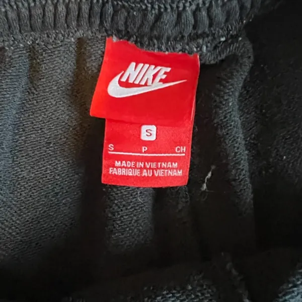 Women’s Nike Air Shorts - Image 2