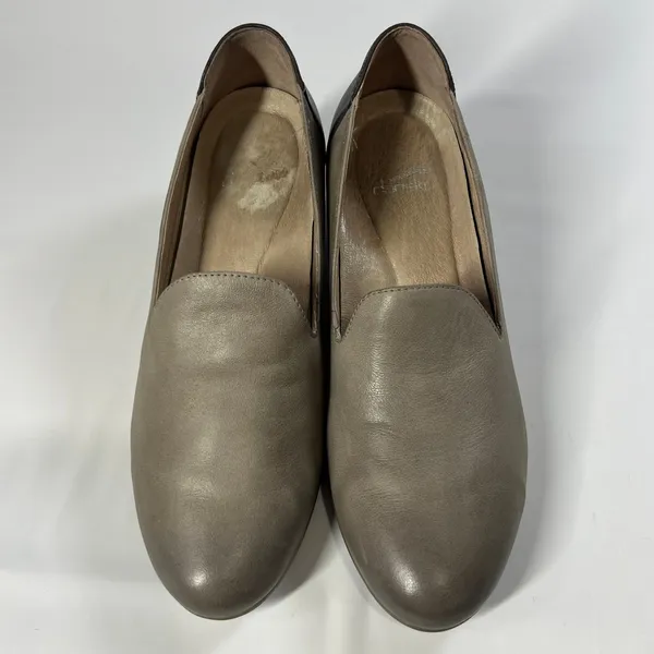 Dansko Preston Heeled Loafers Stone Nubuck‎ & Black Leather Comfort EU 37 US 7 - Image 3