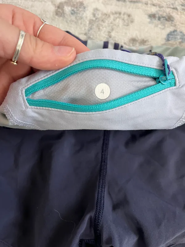 Lulu Lemon Shor - Image 3