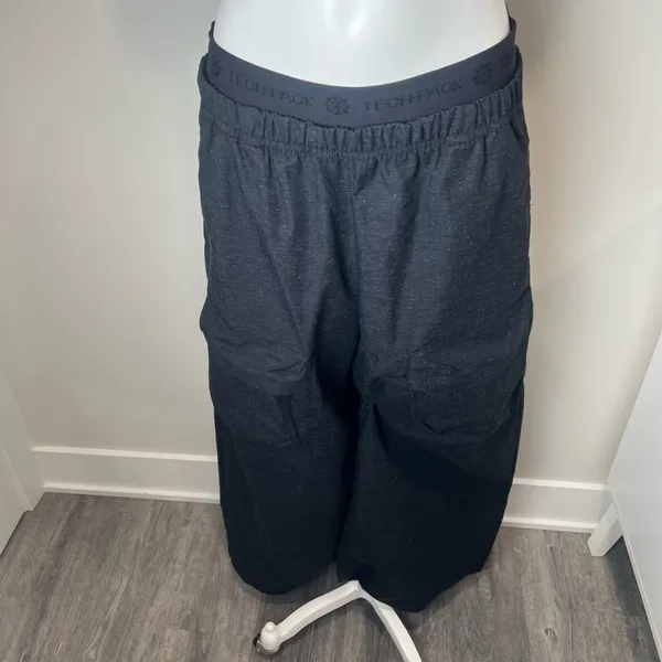 Nike Sportswear Tech Pack High-Waist Wide Leg Ripstop Pants - Image 2