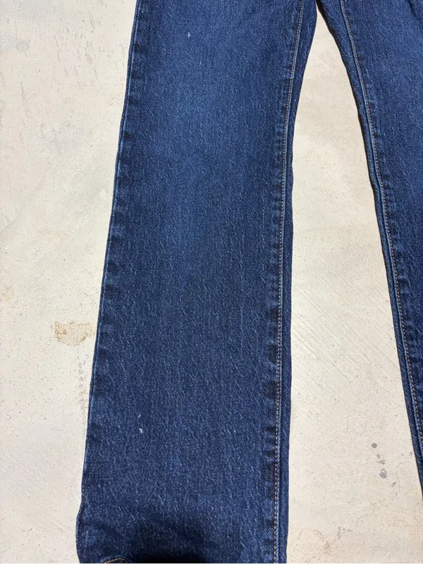 Levi’s 501 Dark Blue Denim Jeans 25 x 30 - Image 2