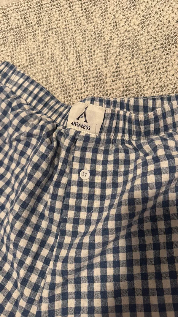 Blue and white shorts Size M - Image 2