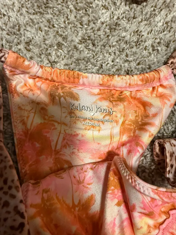 Kulani Kinis Set - Image 4
