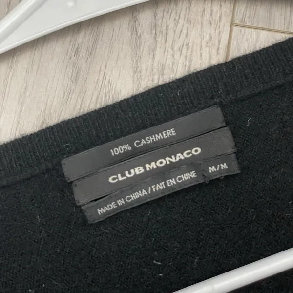 Club Monaco Sweater cashmere v neck knit womens Black (medium) classic office - Image 2