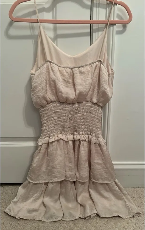 She + Sky Frilly Layered Cream Dress Size Medium - Image 5