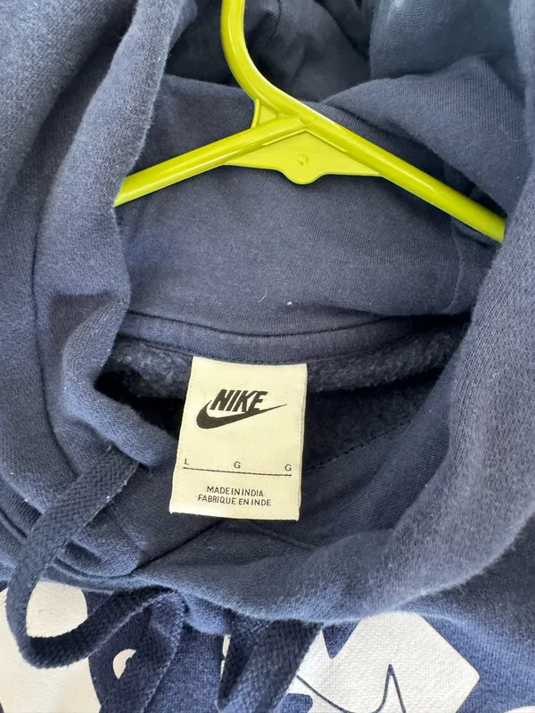 Nike Hoodie Sweatshirt - Image 2