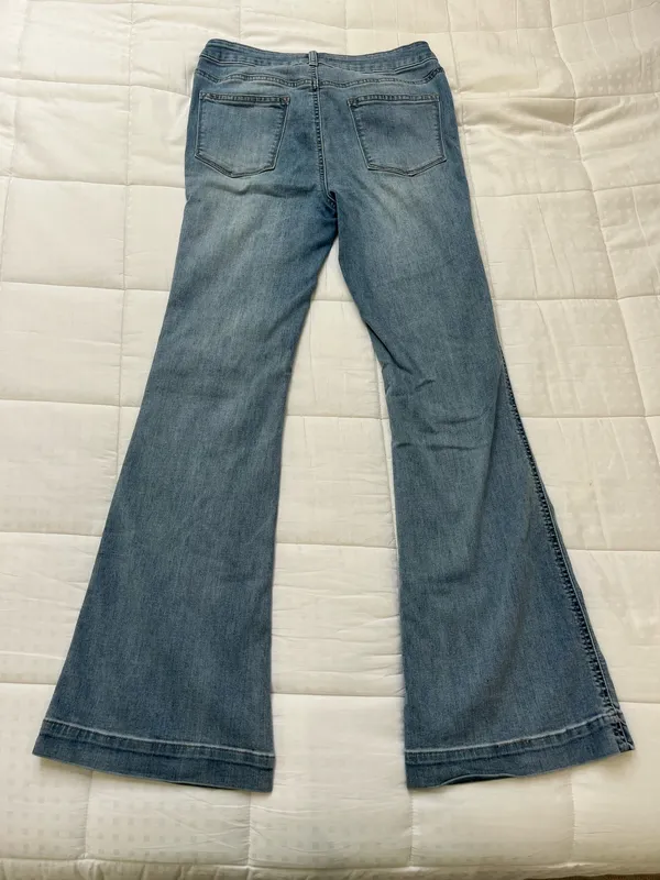 Altar'd State Flare Jeans High-Rise - Image 7
