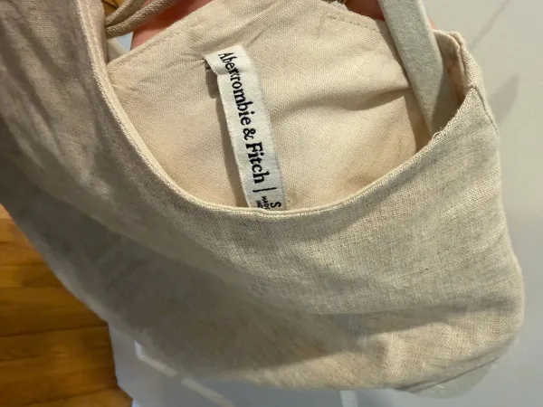 Abercrombie Linen Top - Image 3