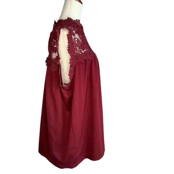 Burgundy Womes Lace Tank Blouse Size L - Image 2