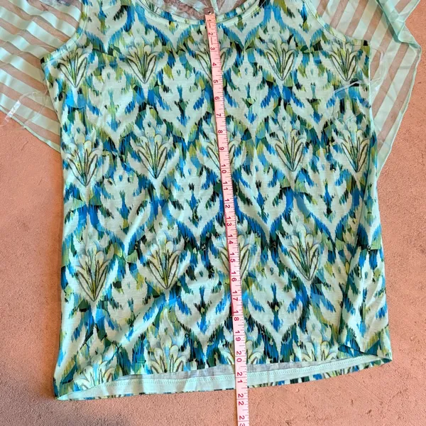 Elegant Blue and Green Striped Blouse - Image 9