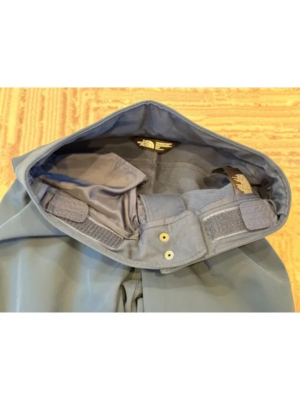 The North Face women's small blue Windwall waterproof snow pants MSRP $235. - Image 3
