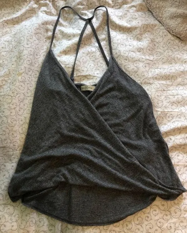 Abercrombie Gray Tank Top - Image 3