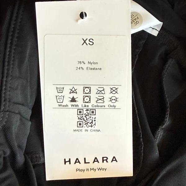 NWT Halara High Waisted Side Pocket Flare‎ Leggings in Black - Image 9