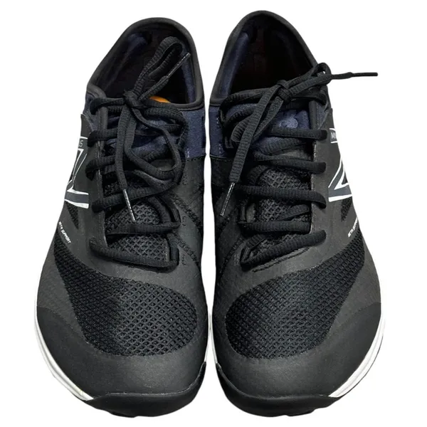 New Balance Women's 20v5 Minimus Training Size 9.5 - Image 3