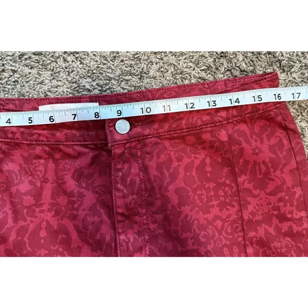 Anthropologie‎ Pilcro Denim High Rise Legging Sz 30 Red Floral Holiday Night Out - Image 8