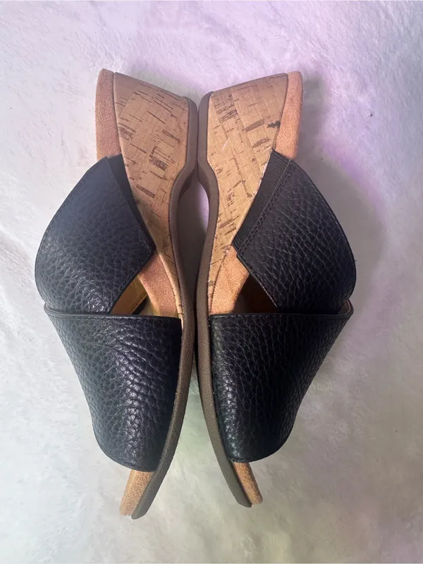 Vionic Black Crisscross Wedge Slide - Image 5