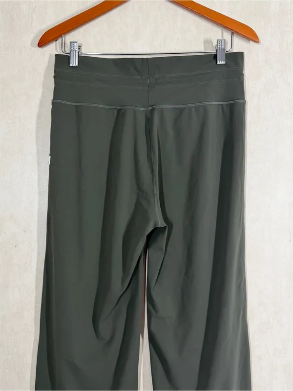 Vuori Women’s Daily Wide Leg Leggings Pants Pull On High Rise in Green L - Image 7