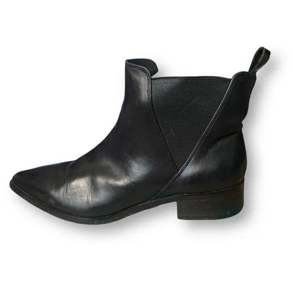 & Other Stories Shoe Black Leather Short‎ Ankle Chelsea Boot Pointy Toe Low Heel - Image 9