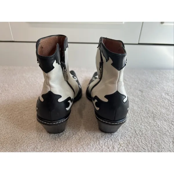 Donald J Pliner Western Ankle Boots Black & Ivory Leather Cowgirl Rodeo Designer - Image 7