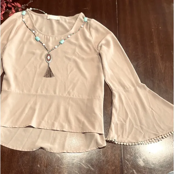 Altar'd State Modern Bell Sleeve Top Size M - Image 2