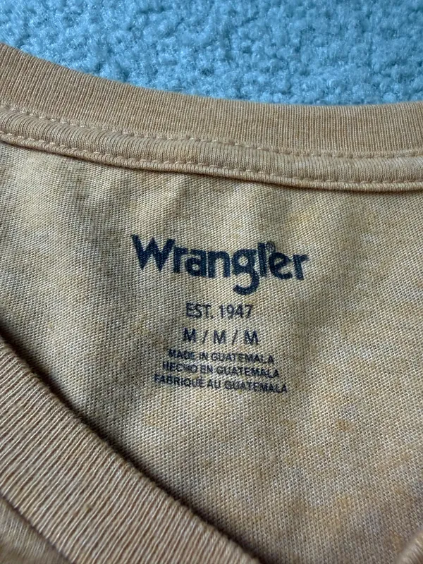 Women’s Wrangler Shirt - Image 2