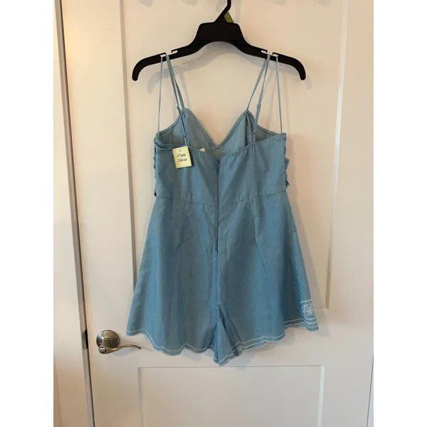 Flying Tomato NWT Romper – Size M - Image 4