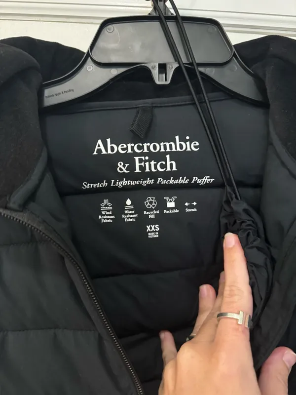 Abercrombie - Lightweight Packable Stretch Puffer - Image 5