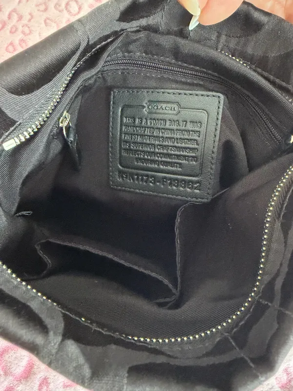 Coach Black Hobo Shoulder Bag With Chain Detail Women's - Image 6