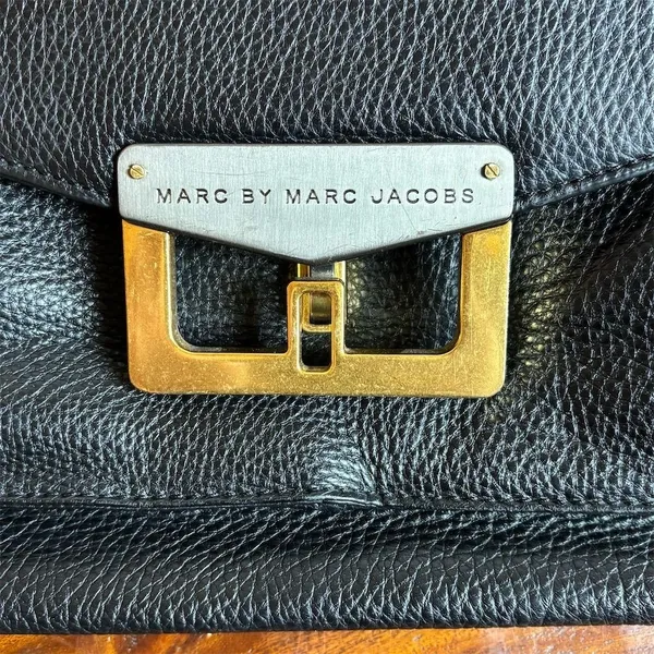 Marc by Marc Jacobs Bianca Hayley Black‎ Tote Bag Gold Hardware - Image 8