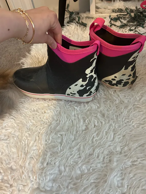 Buoy boots Multiple Size 8 - Image 3
