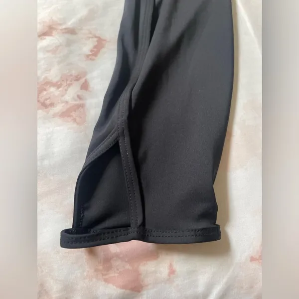 Nike Yoga Leggings - Image 4