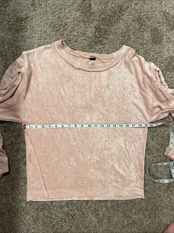 We the Free Milan Crushed Velvet Top in Pink Size Small - Image 9