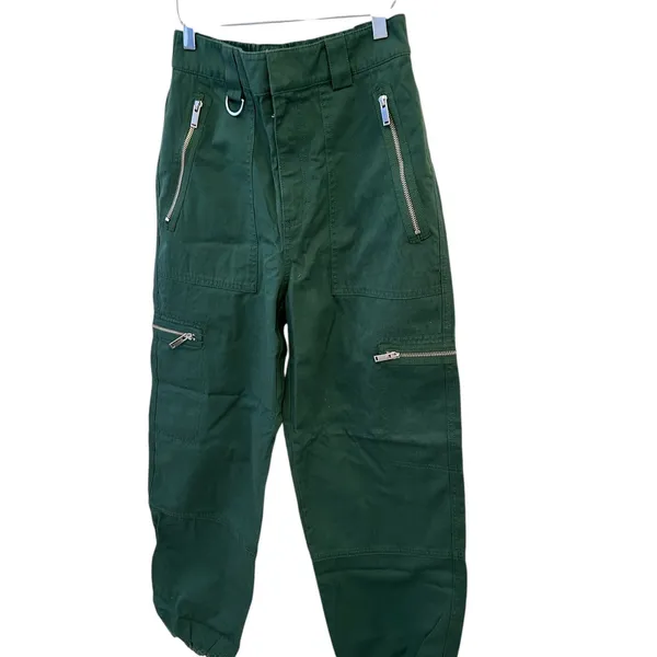 Aritzia Forest Green Cotton Cargo Pants Size M NWT ( sold out) - Image 4