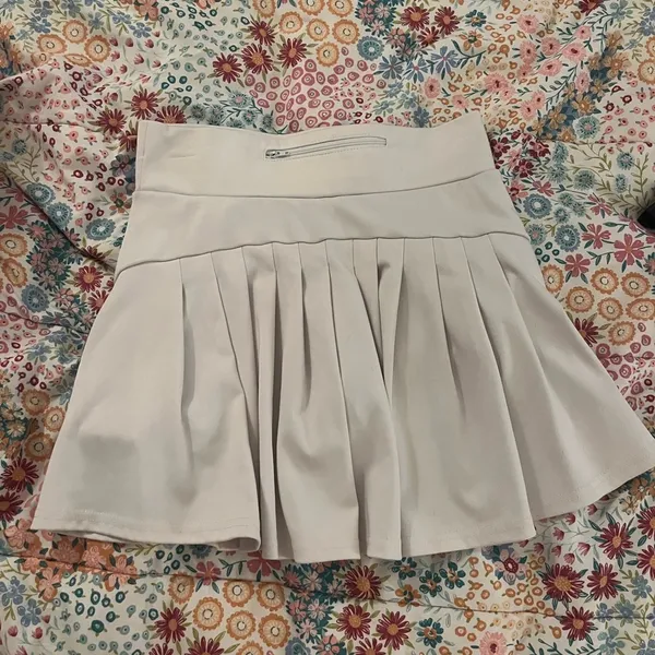 White Athletic Skirt - Image 3