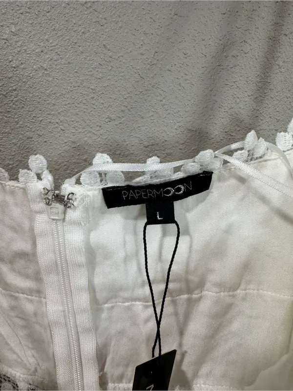 NWT Papermoon White Lace Dress - Image 5