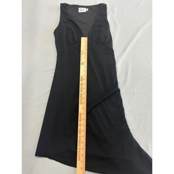 Hello‎ Molly Black V-Neck Sleeveless Mini Dress Gathered Bust Size 8 - Image 8